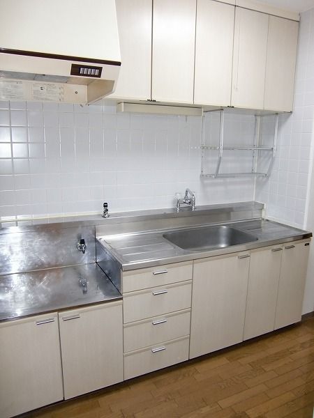 �y�L�b�`���z�@