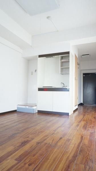 �y�Q���z�@