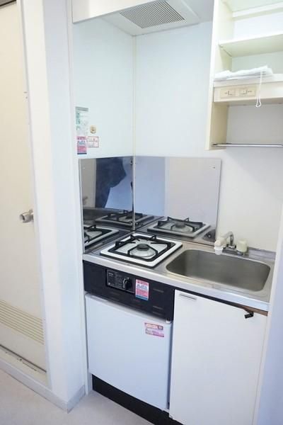 �y�L�b�`���z�@