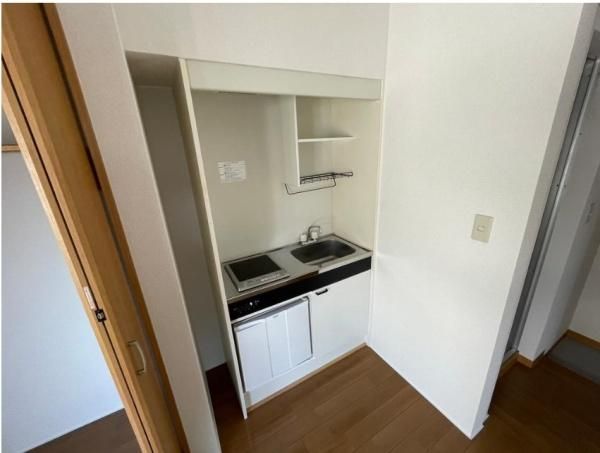 �y�L�b�`���z�@