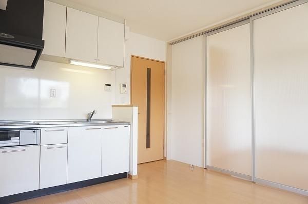 �y�L�b�`���z�@