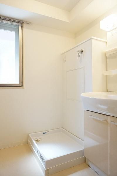 �y���ʏ��z�@