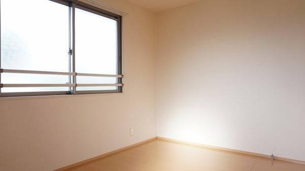 �y���̑������E�X�y�[�X�z�@