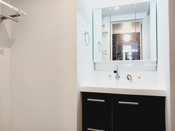 �y���ʏ��z�@