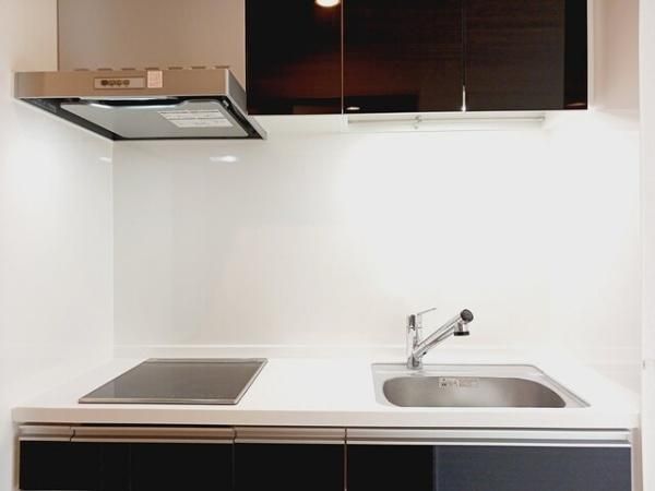 �y�L�b�`���z�@