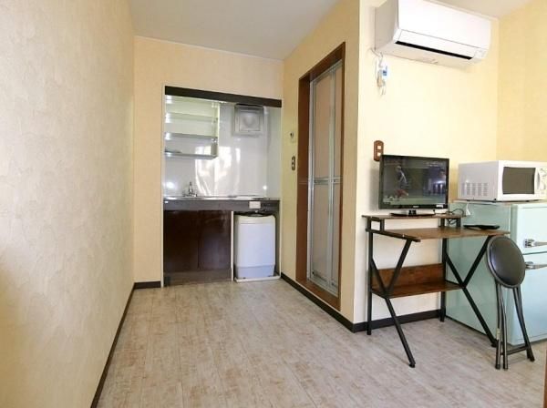 �y�����E���r���O�z�@