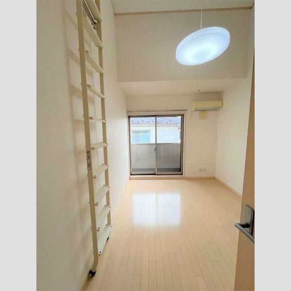 �y���̑��ݔ��z�@