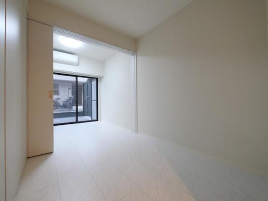 �y���̑������E�X�y�[�X�z�@