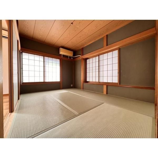 �y�Q���z�@