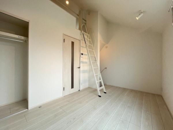 �y���̑������E�X�y�[�X�z�@