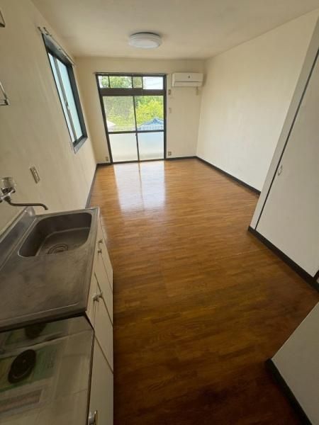 �y�Q���z�@