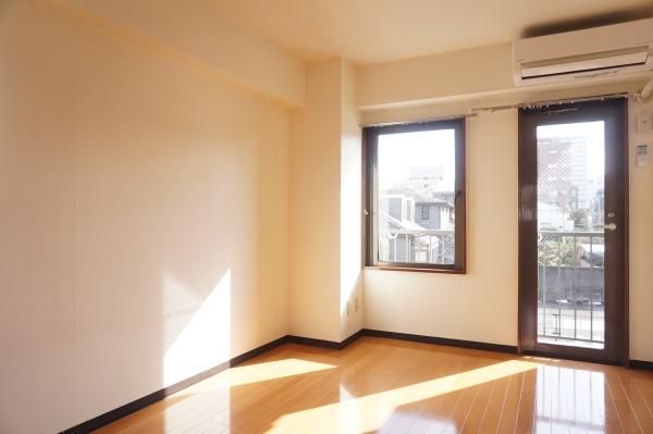 �y���̑������E�X�y�[�X�z�@