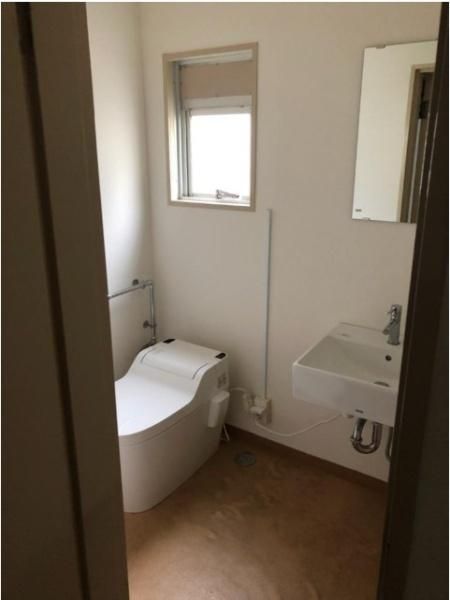 �y�g�C���z�@