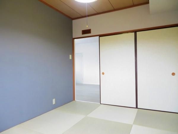 �y�Q���z�@