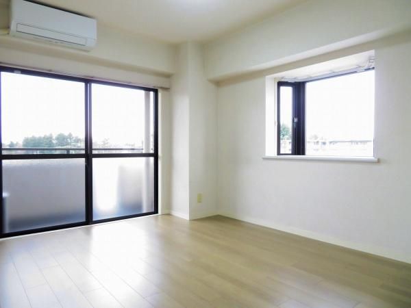 �y�o���R�j�[�z�@