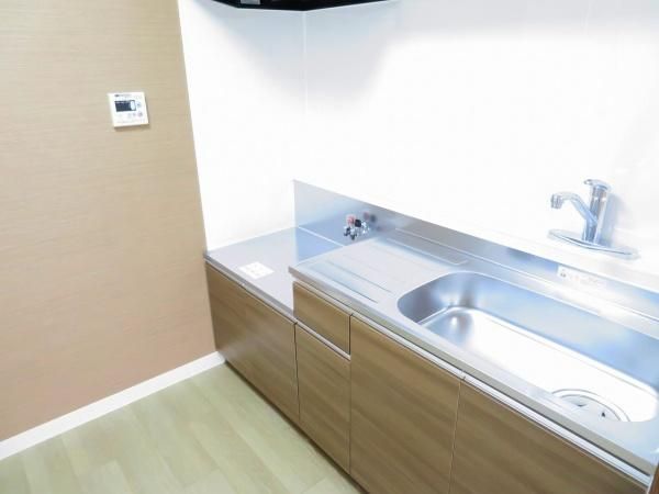 �y�L�b�`���z�@