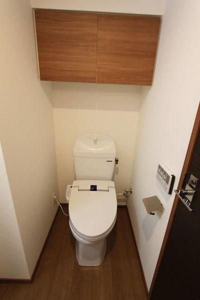 �y�g�C���z�@