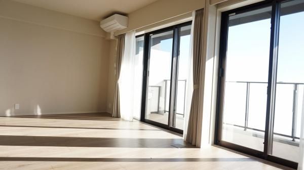 �y���̑������E�X�y�[�X�z�@