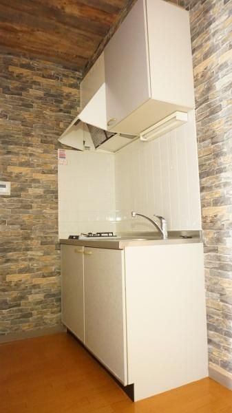 �y�L�b�`���z�@