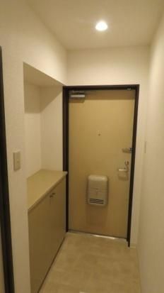 �y�Z�L�����e�B�z�@