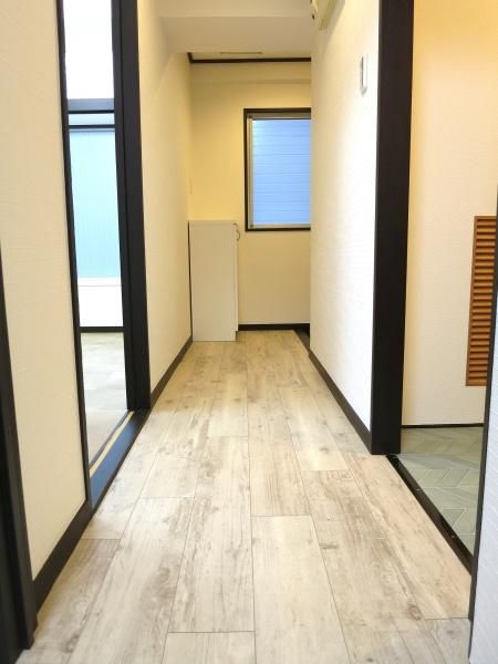 �y�G���g�����X�z�@