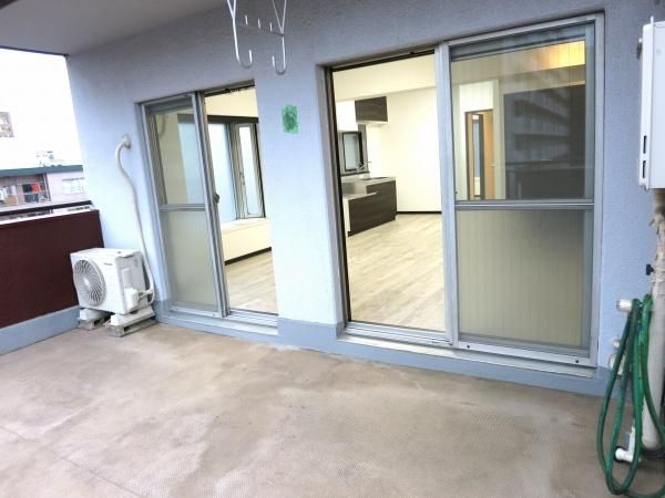 �y���̑��ݔ��z�@