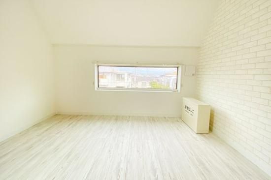 �y�Q���z�@