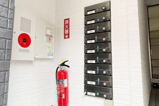 �y�G���g�����X�z�@