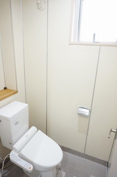 �y�g�C���z�@�E�H�V�����b�g�t��