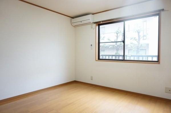 �y���̑������E�X�y�[�X�z�@