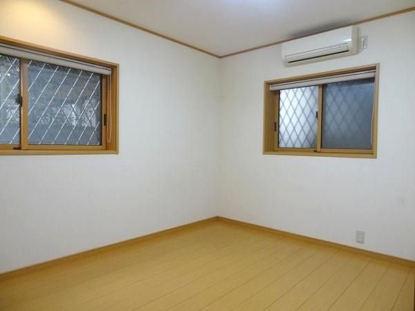 �y�Q���z�@