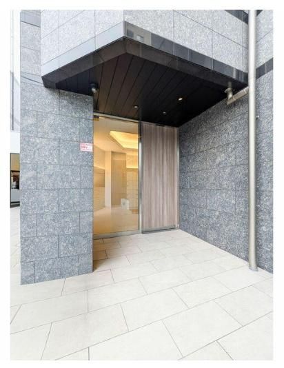 �y�G���g�����X�z�@