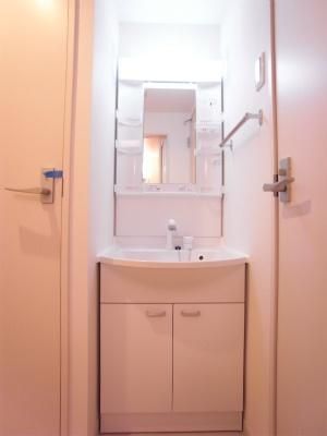 �y���ʏ��z�@