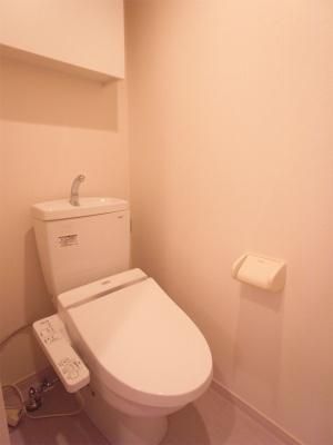 �y�g�C���z�@