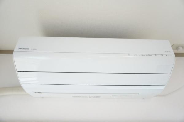 �y���̑��ݔ��z�@�G�A�R��