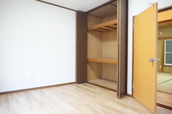 �y���[�z�@