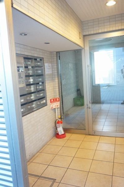 �y�G���g�����X�z�@