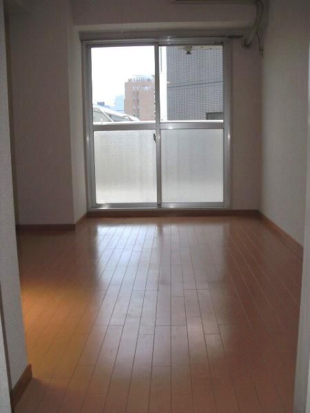 �y���̑������E�X�y�[�X�z�@�G�A�R���L